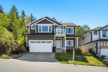 46260 Tournier Place, Chilliwack, BC, Chilliwack — Single Family Residence for sale