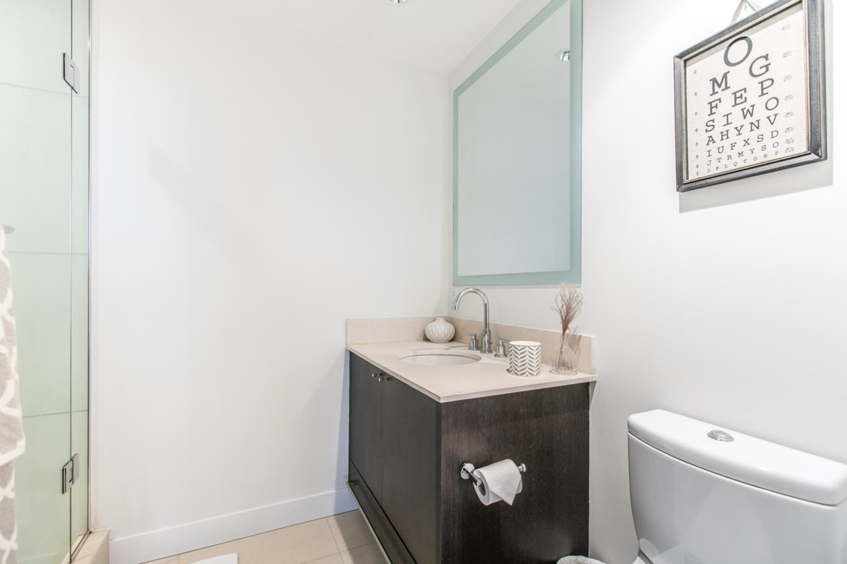 Office / Den Photo of 501 1455 Howe Street, Vancouver, BC