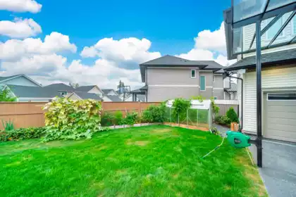 Pantry Photo of 20434 76a Avenue, Langley, BC