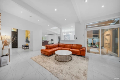 475 Newlands Road, West Vancouver, BC