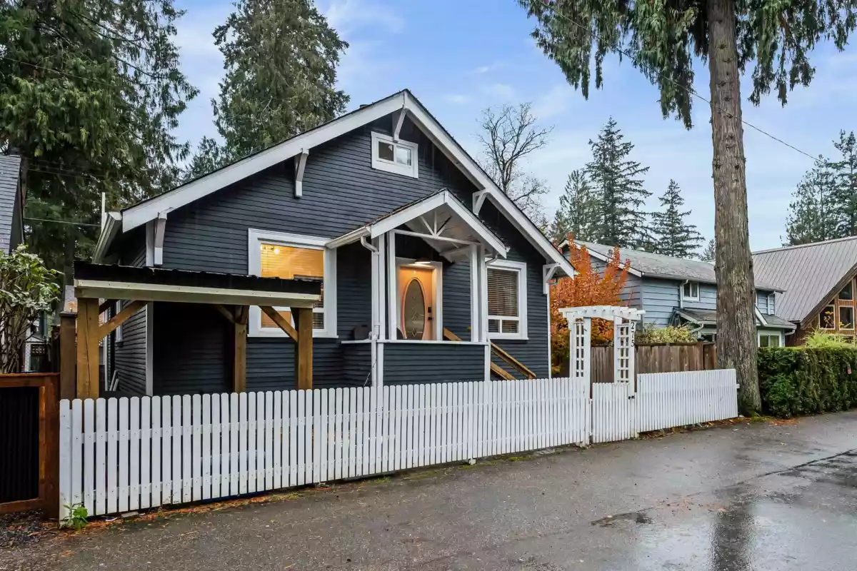 Hot Tub / Spa Photo of 275 Fir Street, Cultus Lake, BC