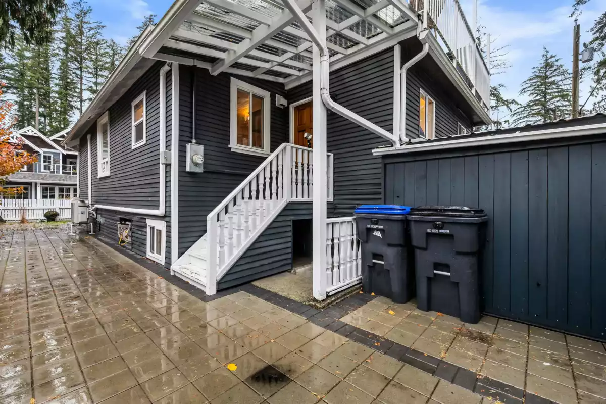 Outdoor Patio Photo of 275 Fir Street, Cultus Lake, BC