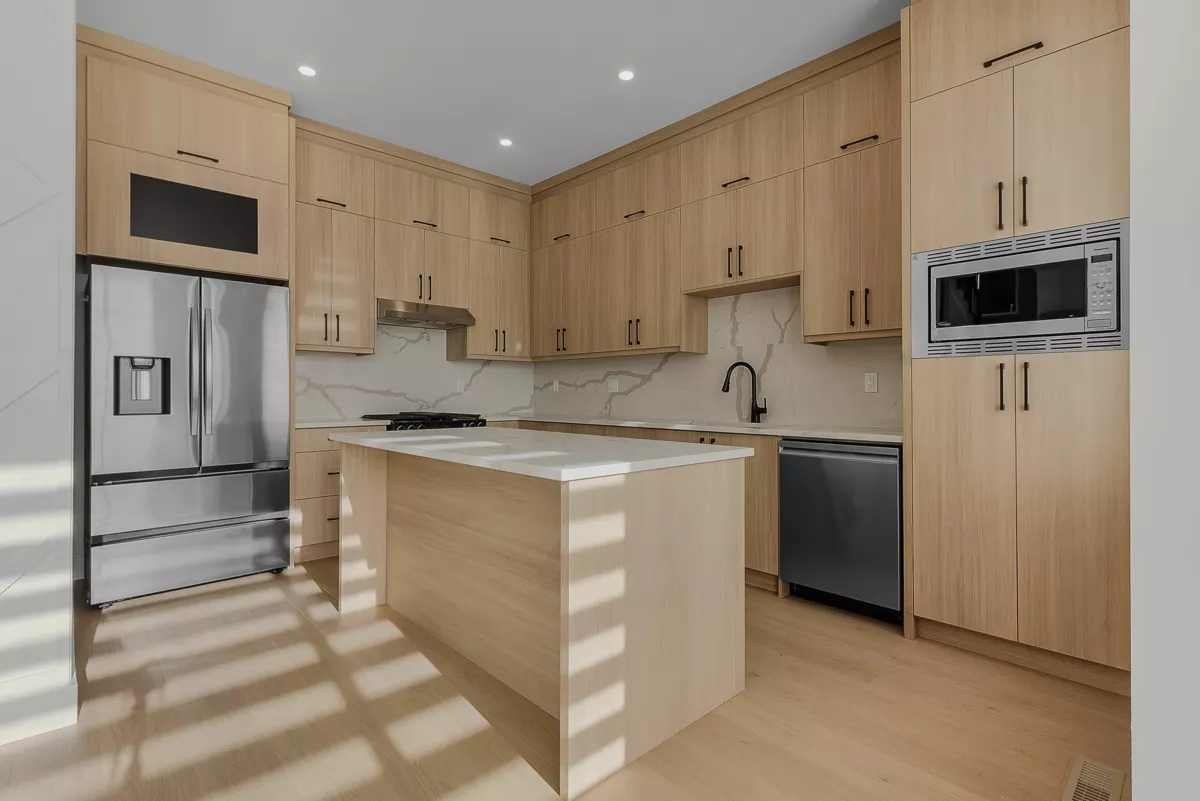 Bedroom 3 Photo of 11 4217 Old Clayburn Road, Abbotsford, BC