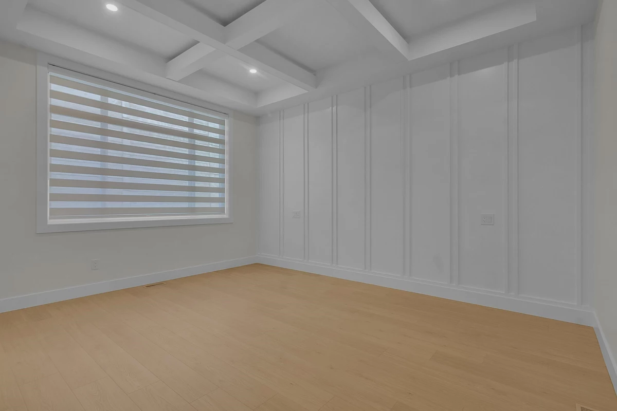 Entry Foyer Photo of 11 4217 Old Clayburn Road, Abbotsford, BC