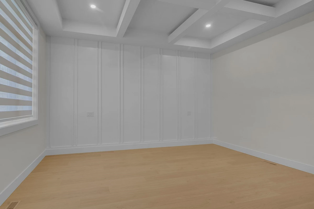 Hallway Photo of 11 4217 Old Clayburn Road, Abbotsford, BC