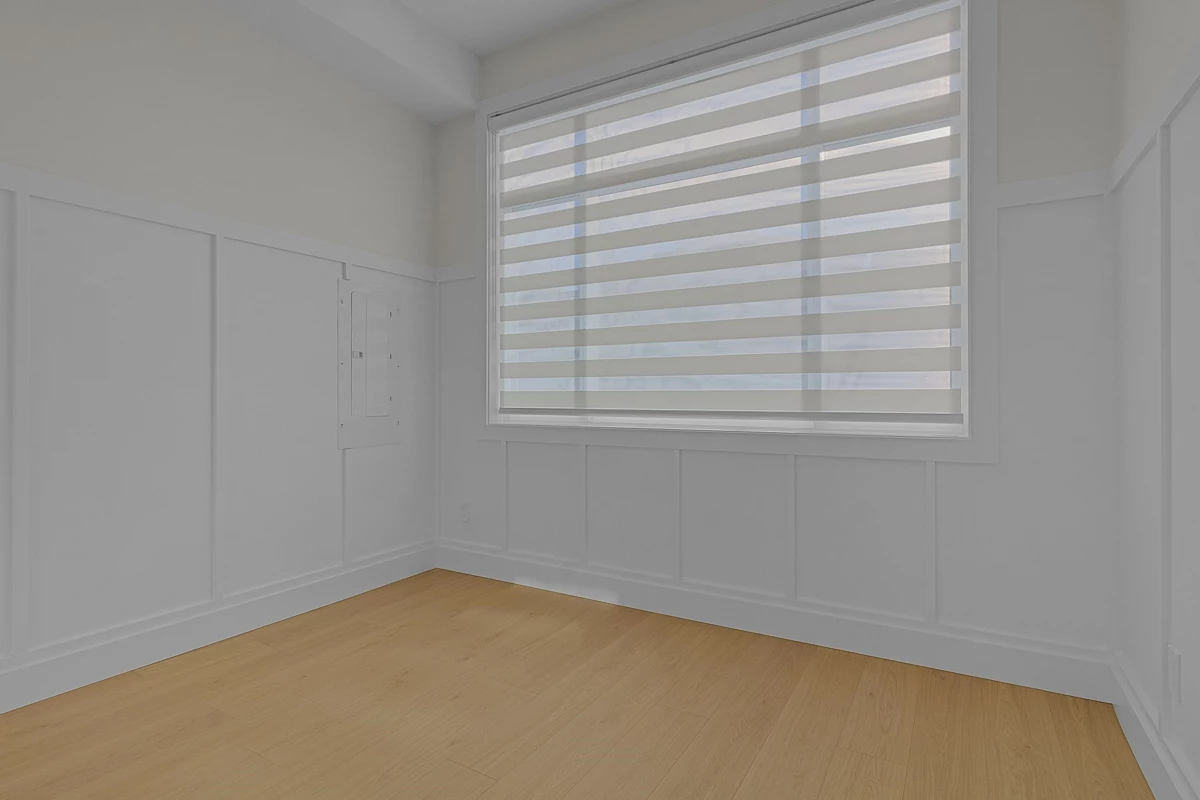 Kitchen Island Photo of 11 4217 Old Clayburn Road, Abbotsford, BC