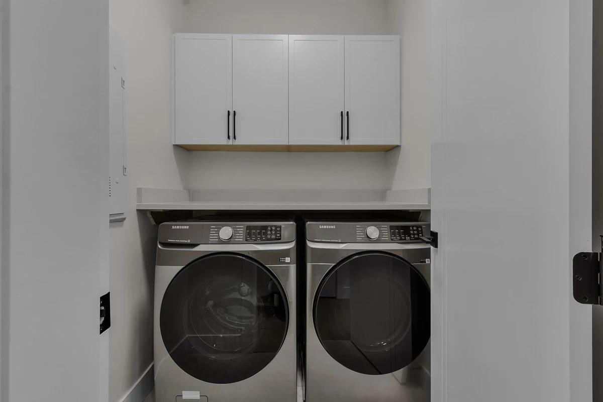 Laundry Room Photo of 11 4217 Old Clayburn Road, Abbotsford, BC