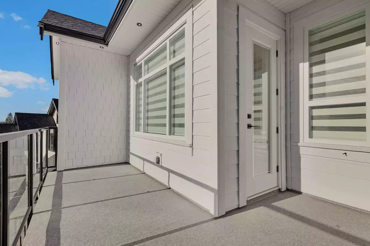 Loft / Bonus Room Photo of 11 4217 Old Clayburn Road, Abbotsford, BC