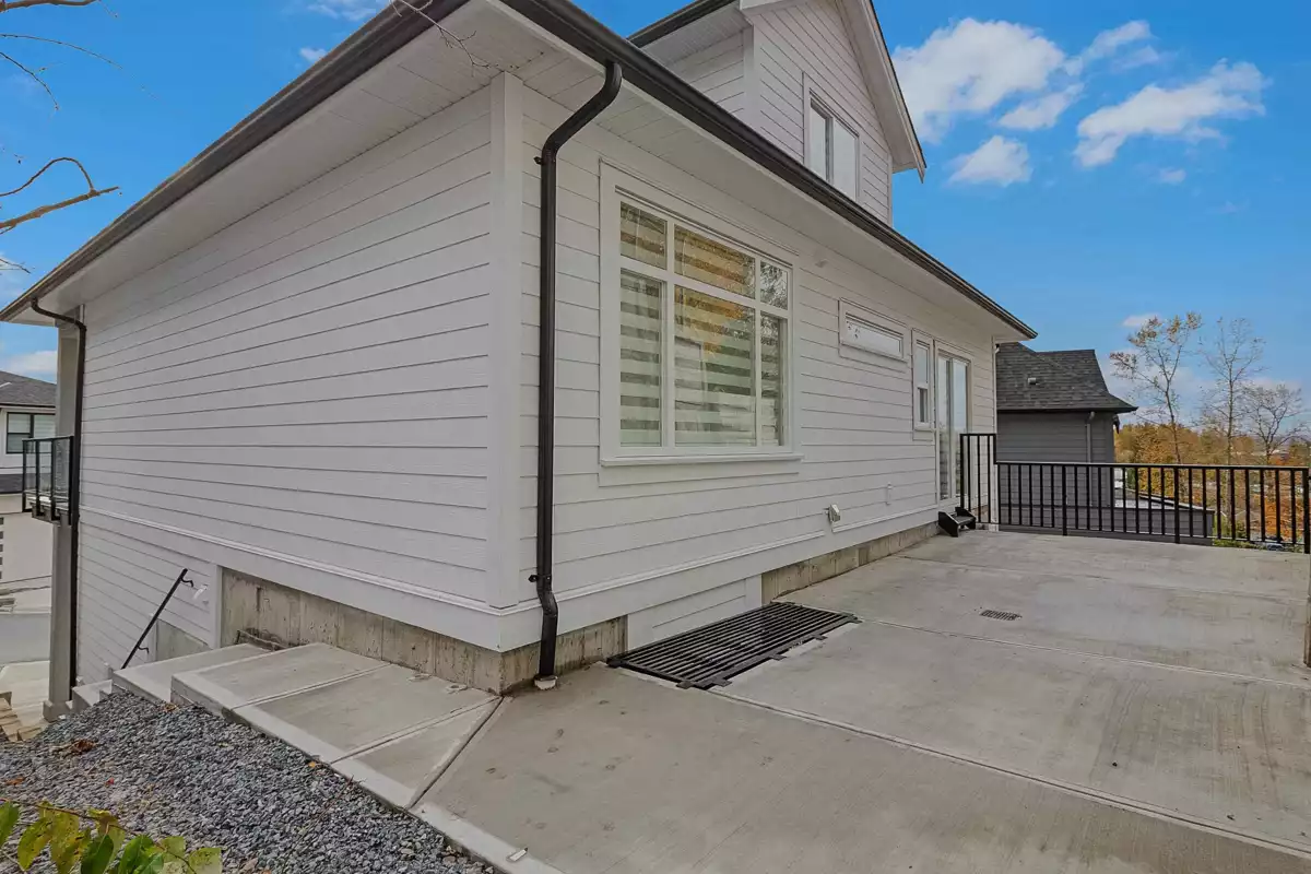 Neighborhood Park Photo Near 11 4217 Old Clayburn Road, Abbotsford, BC