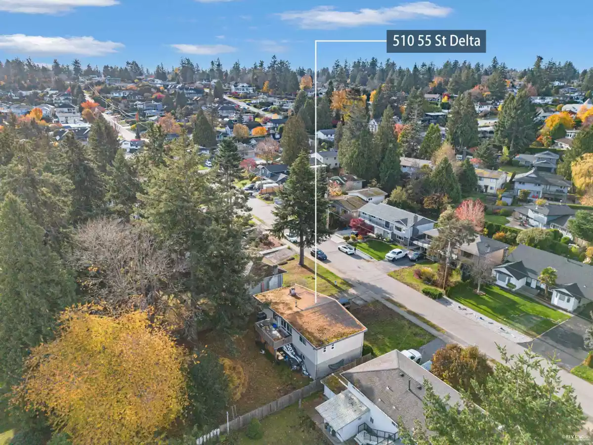 Kitchen Photo of 510 55 Street, Delta, BC