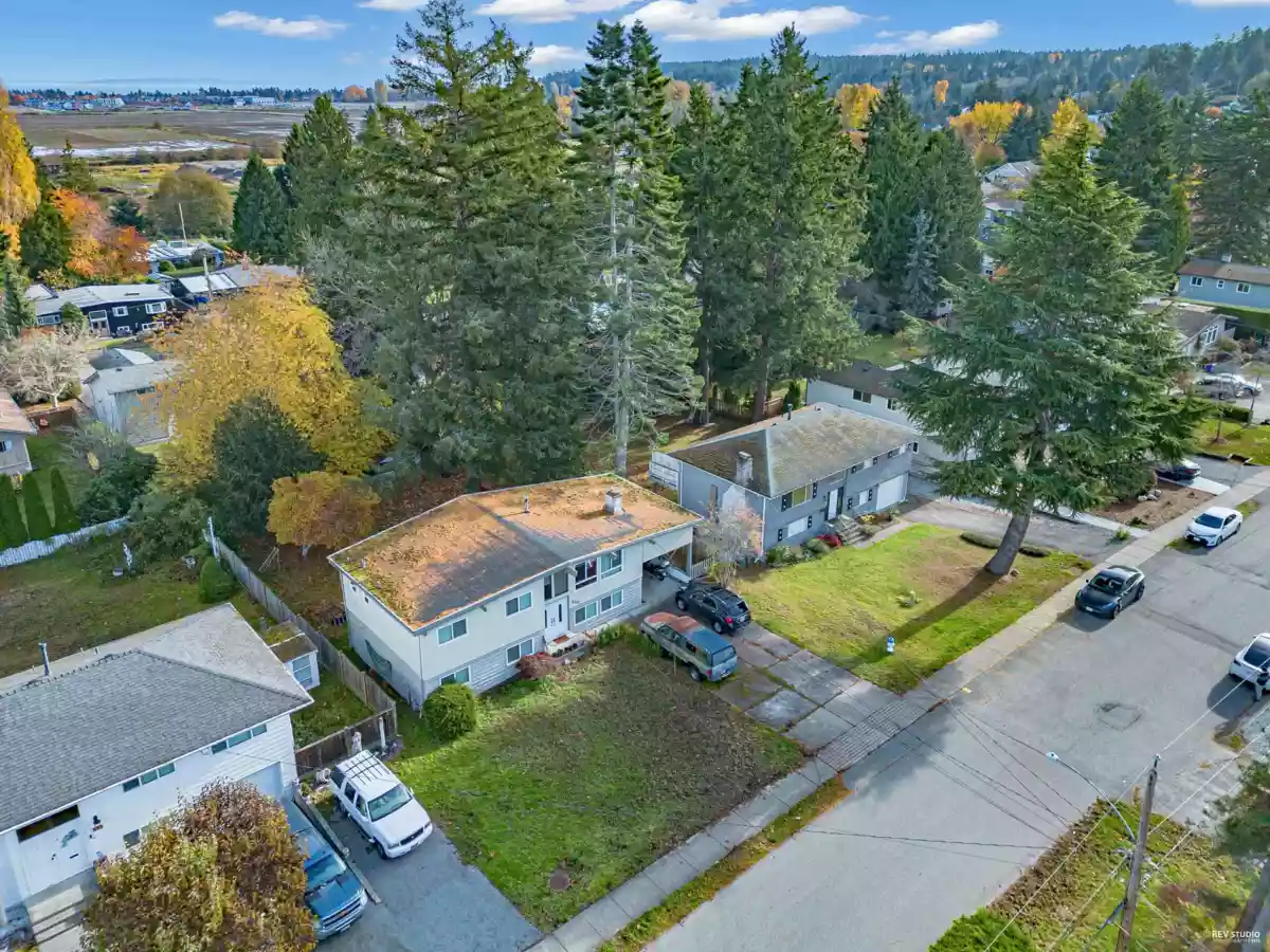 Primary Bedroom Photo of 510 55 Street, Delta, BC