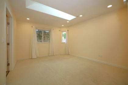Garage Interior Photo of 561 Spyglass Place, Gibsons, BC