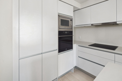Kitchen Photo of 611 180 E 2nd Avenue, Vancouver, BC