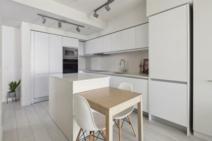 611 180 E 2nd Avenue, Vancouver, BC