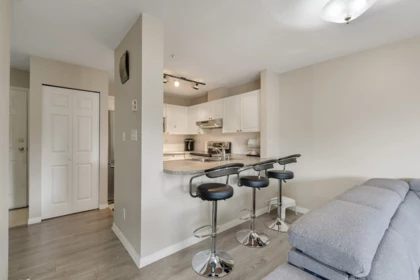 401 13733 74 Avenue, Surrey, BC, Surrey — Apartment/Condo for sale