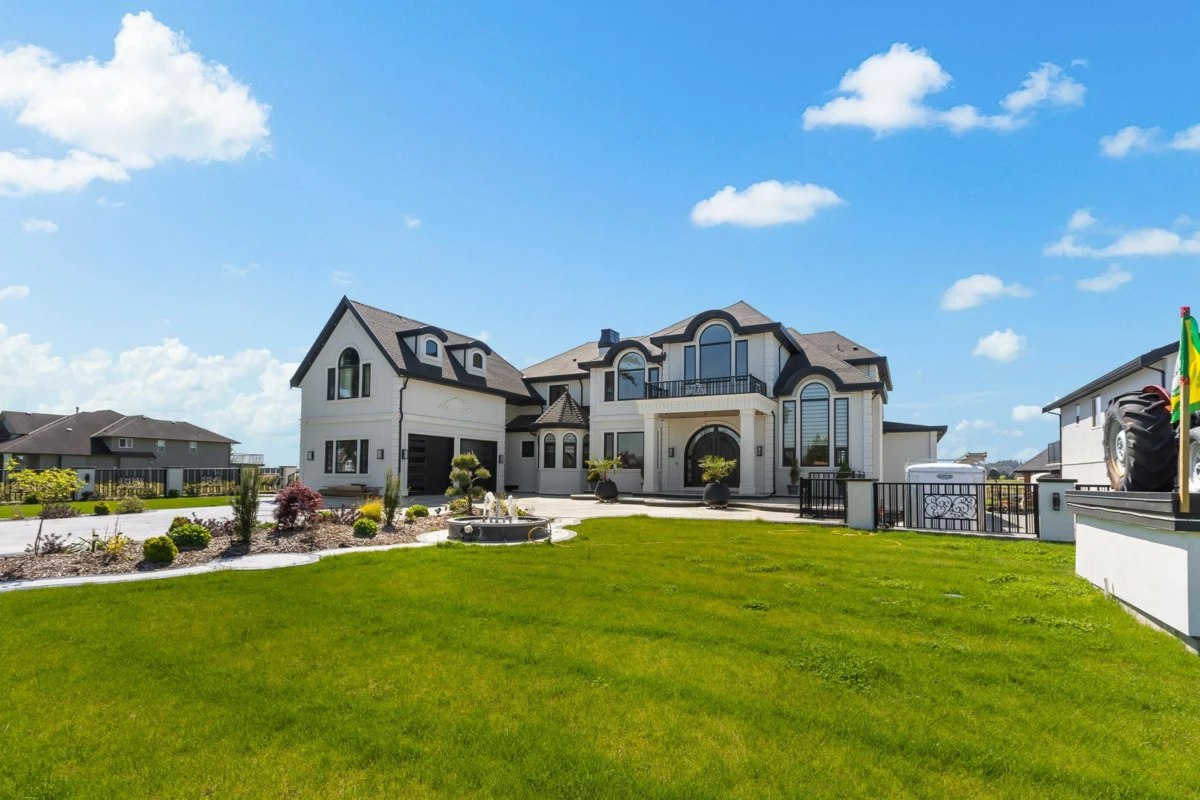 Dining Area Photo of 171 Defehr Road, Abbotsford, BC