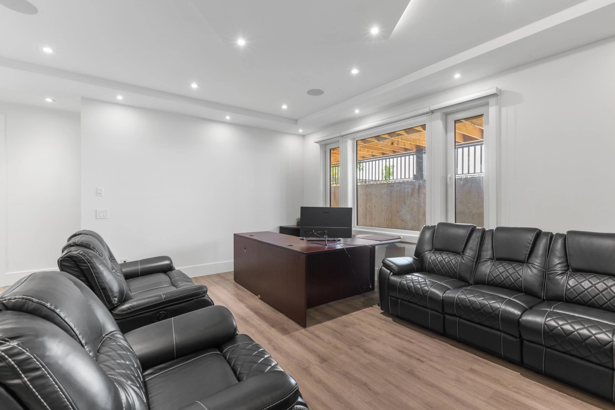 Outdoor Patio Photo of 171 Defehr Road, Abbotsford, BC