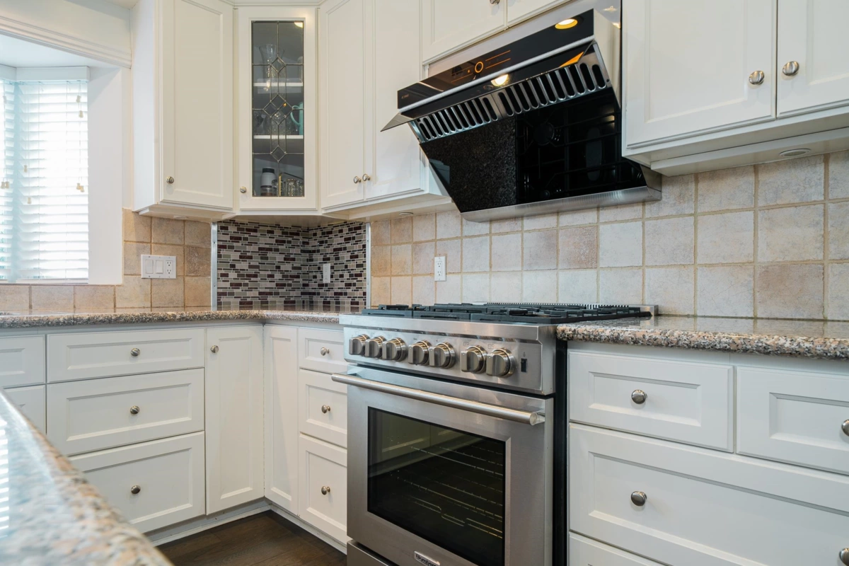 Basement Recreation Room Photo of 2126 Lorraine Avenue, Coquitlam, BC