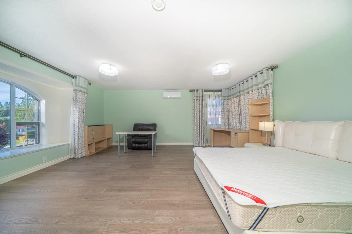 Front Yard Photo of 2126 Lorraine Avenue, Coquitlam, BC