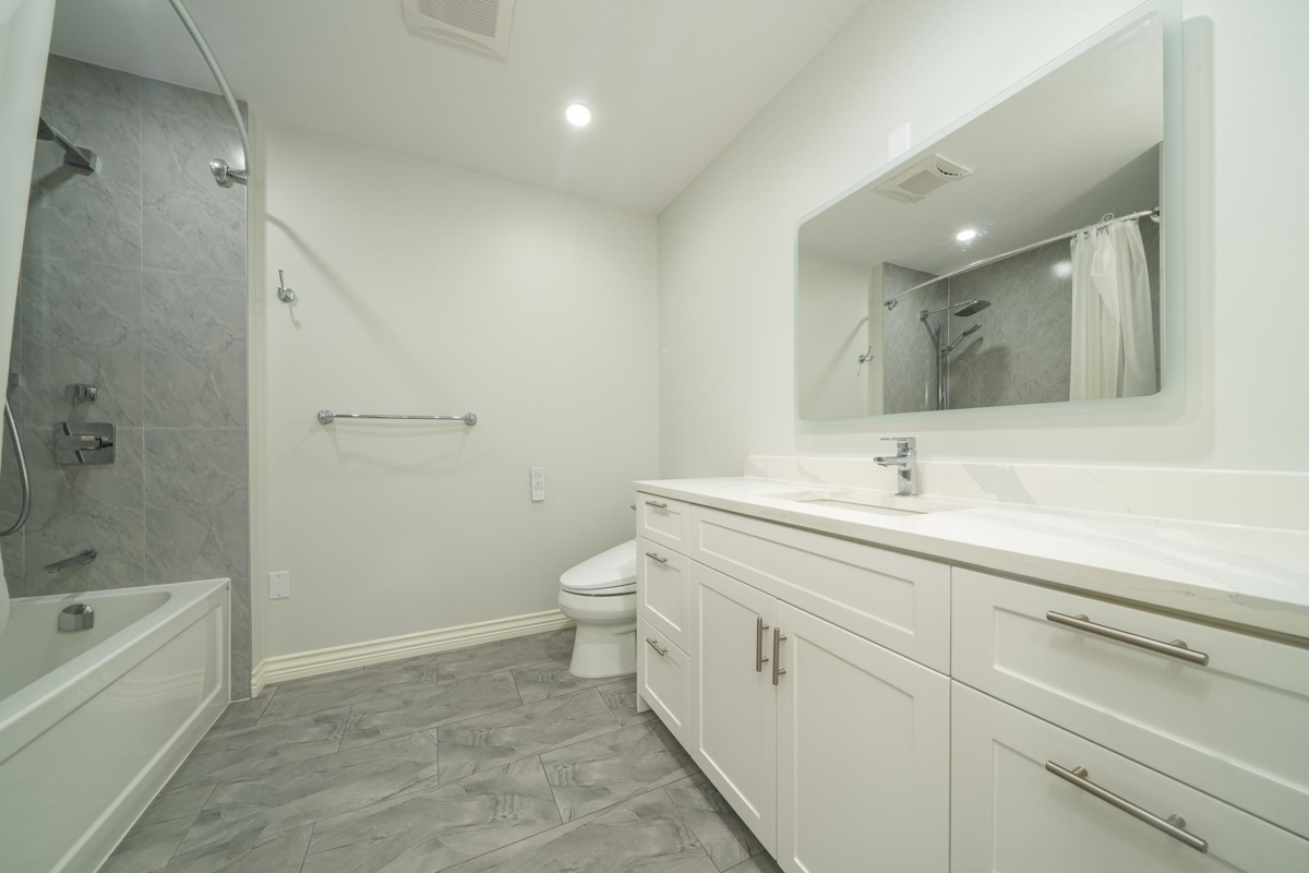 Outdoor Kitchen Photo of 2126 Lorraine Avenue, Coquitlam, BC