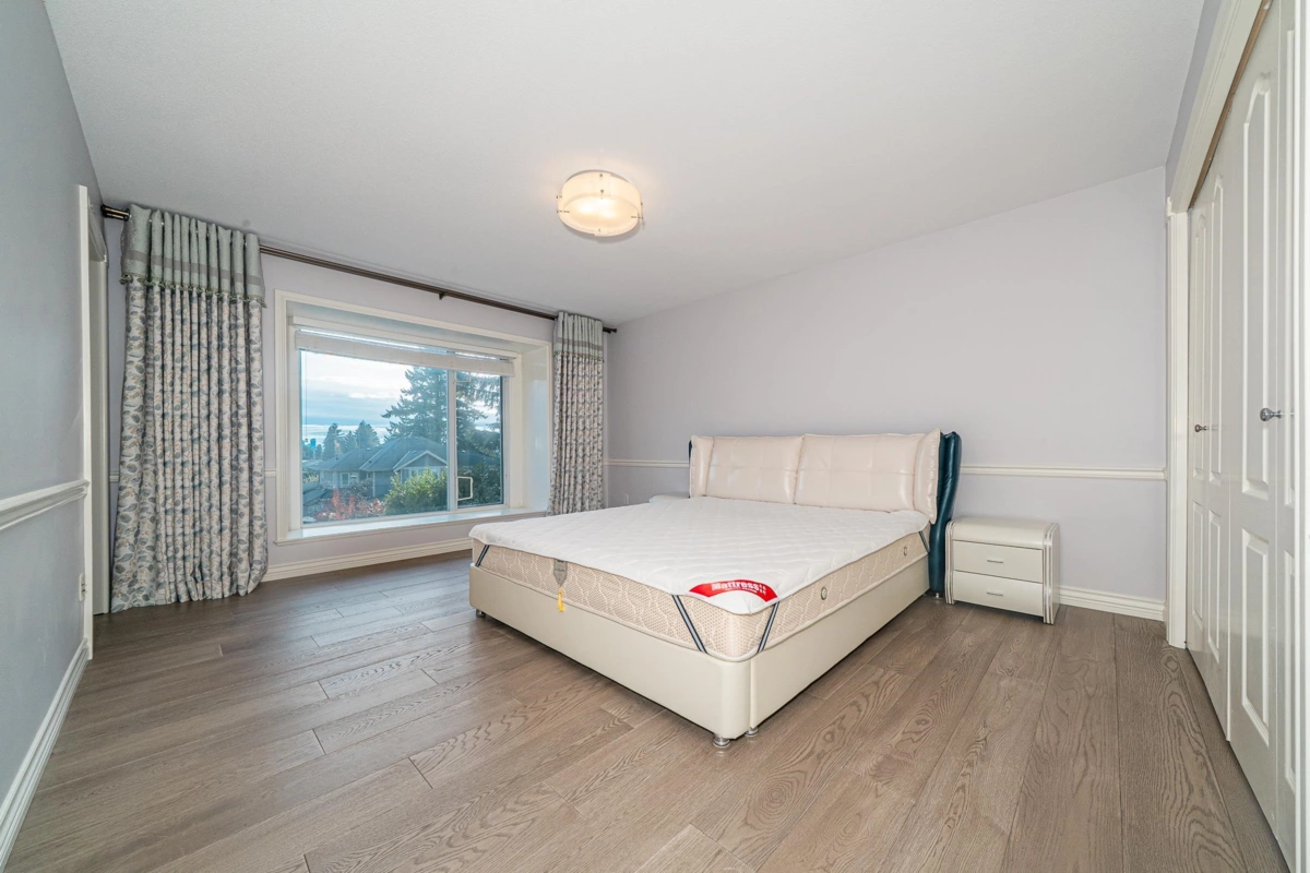 Outdoor Patio Photo of 2126 Lorraine Avenue, Coquitlam, BC