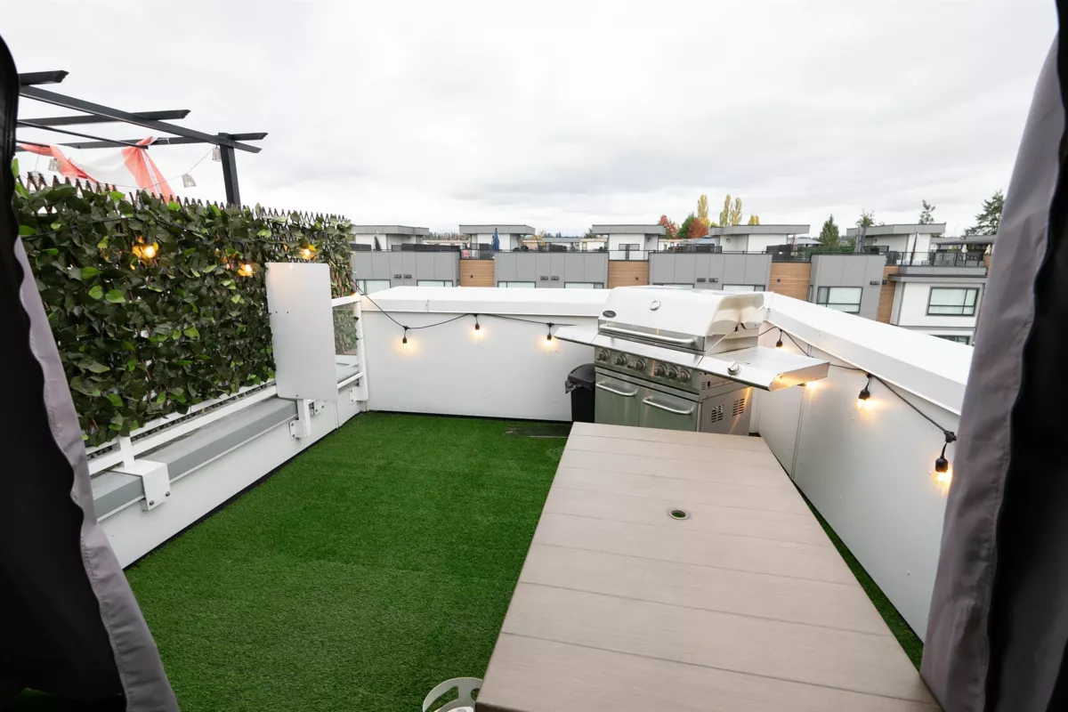 Hallway Photo of 6 19628 55a Avenue, Langley, BC