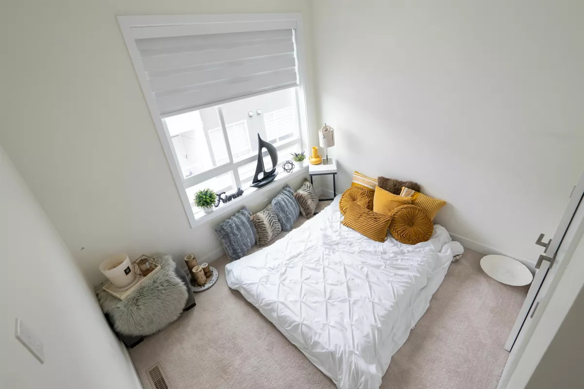 Powder Room Photo of 6 19628 55a Avenue, Langley, BC