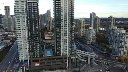 1204 2186 Gilmore Avenue, Burnaby, BC, Burnaby — Apartment/Condo for sale