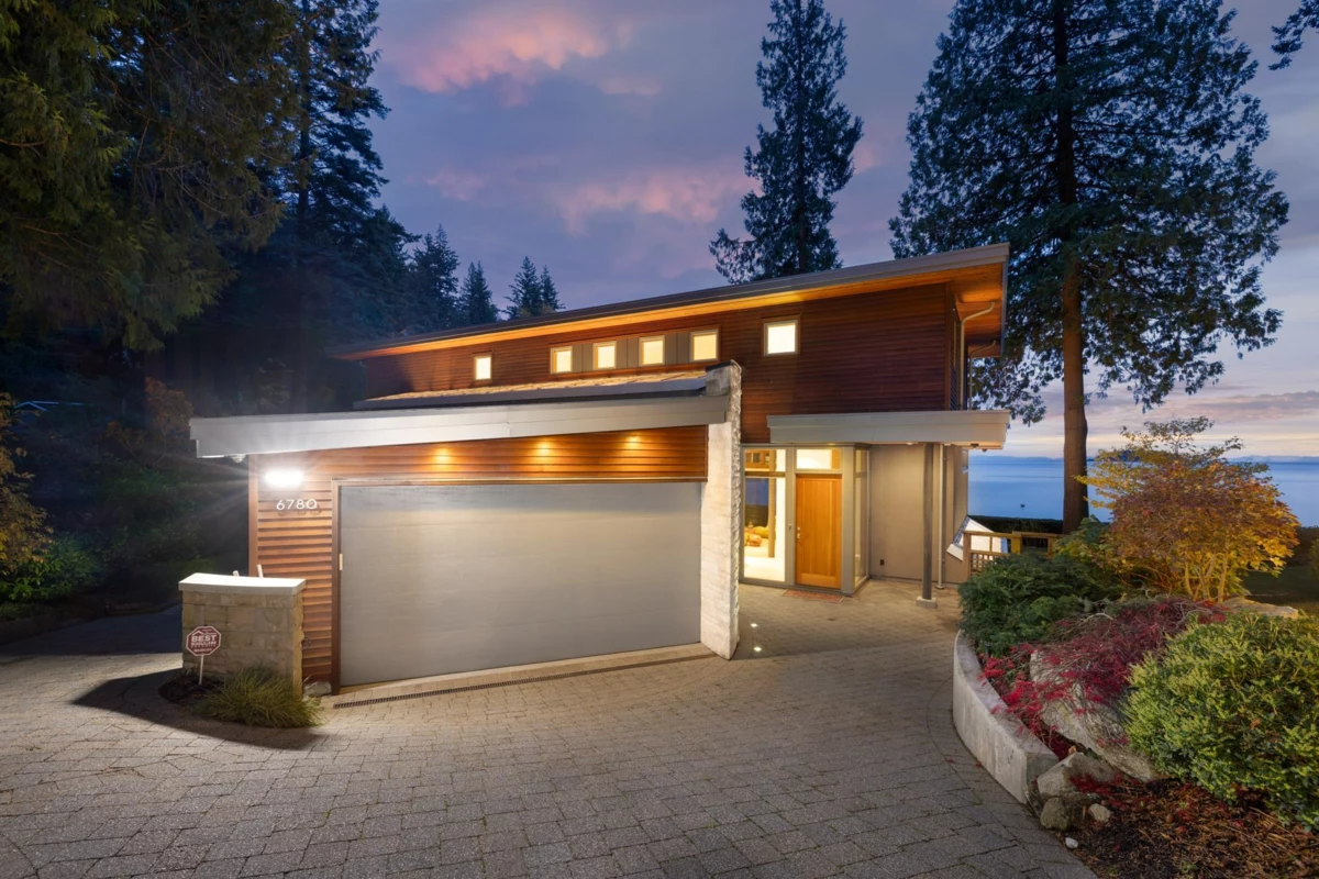 Aerial View of 6780 Batchelor Bay Place, West Vancouver, BC