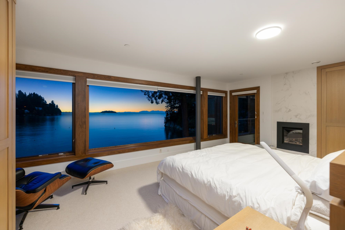 Loft / Bonus Room Photo of 6780 Batchelor Bay Place, West Vancouver, BC