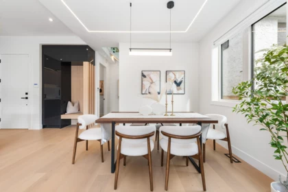 2 3232 W 38th Avenue, Vancouver, BC, Kerrisdale — 3 bed half duplex for sale