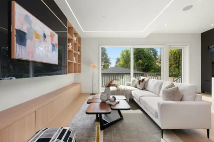 2 3232 W 38th Avenue, Vancouver, BC