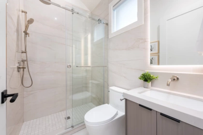 Laundry Room Photo of 2 3232 W 38th Avenue, Vancouver, BC