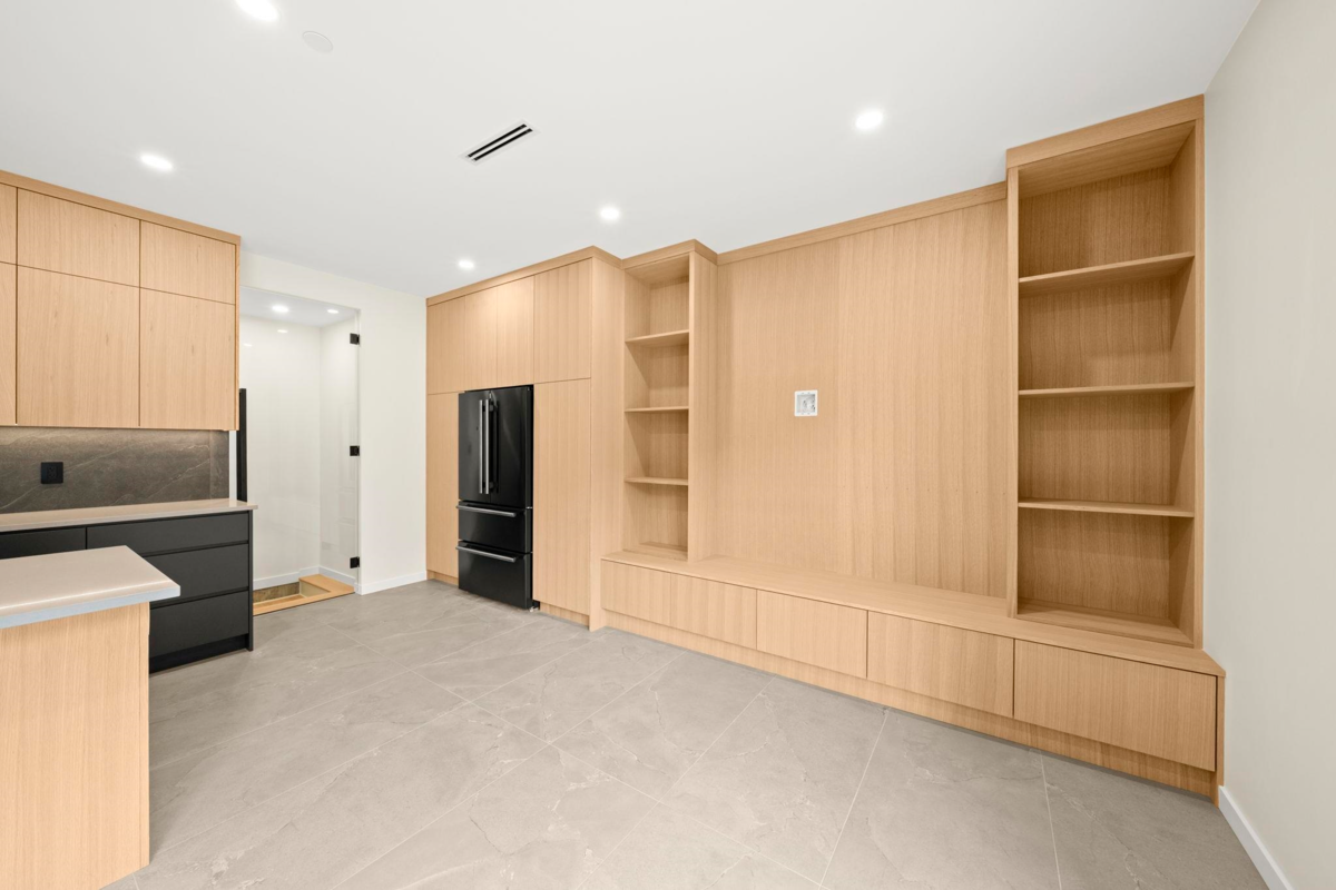 Breakfast Nook Photo of 1 2091 E 20th Avenue, Vancouver, BC