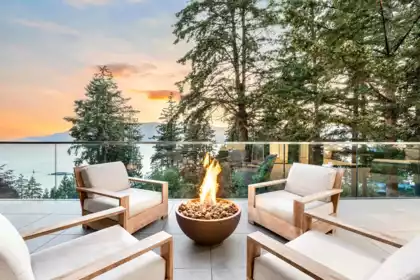 6224 St. Georges Place, West Vancouver, BC