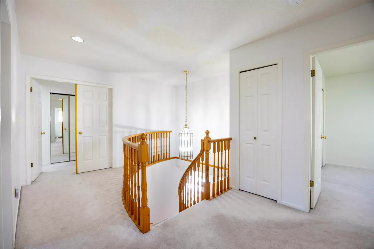 Hallway Photo of 2063 W 47th Avenue, Vancouver, BC