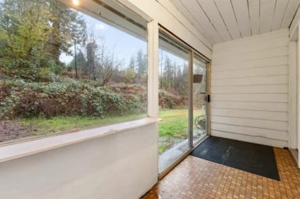 Walk-In Closet Photo of 29433 Dewdney Trunk Road, Mission, BC
