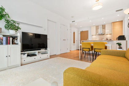 1708 6098 Station Street, Burnaby, BC, Burnaby — Apartment/Condo for sale