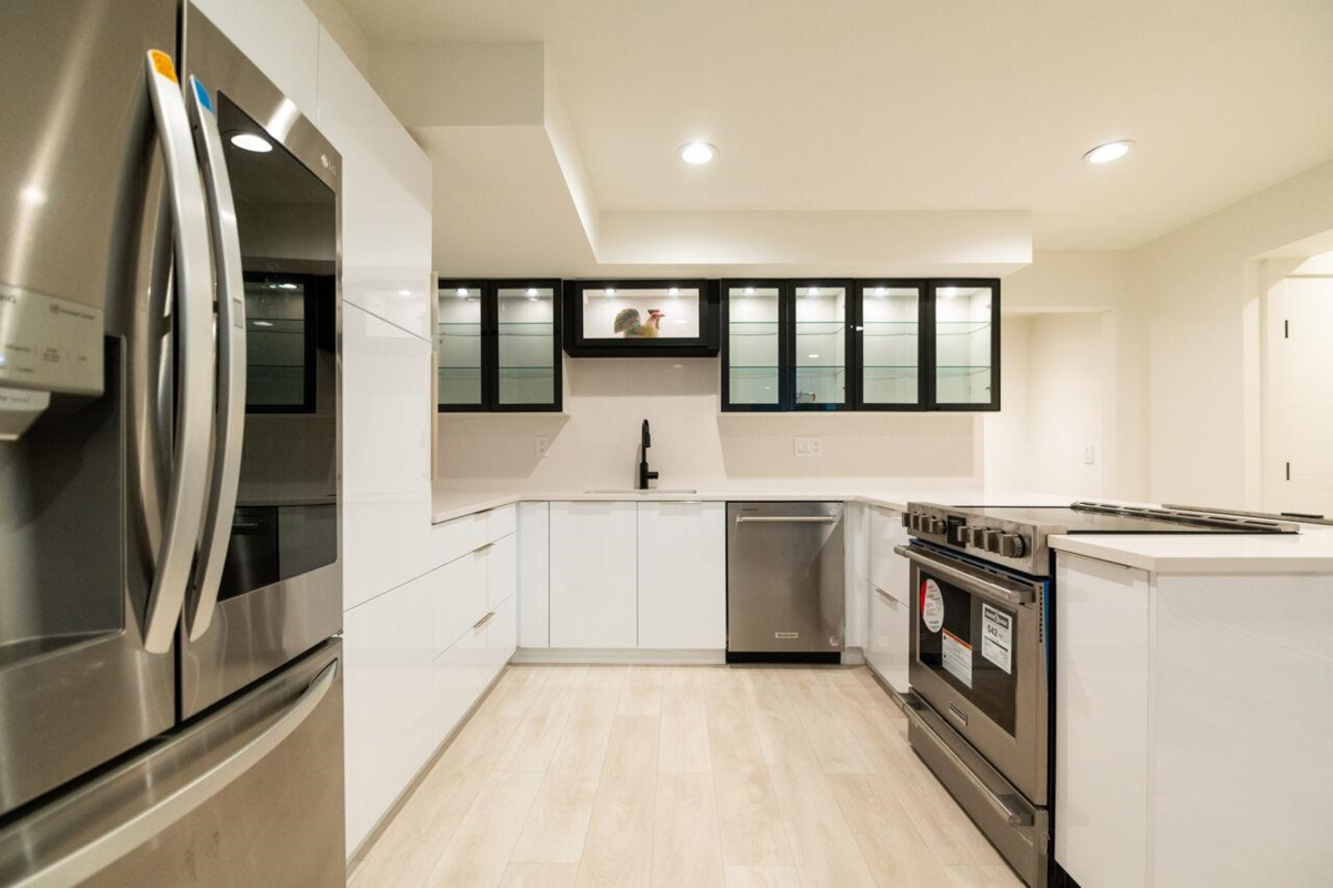 Basement Recreation Room Photo of 3595 Princess Avenue, North Vancouver, BC