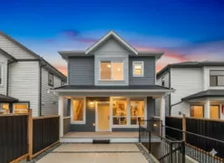 102 16689 16 Avenue, Surrey, BC