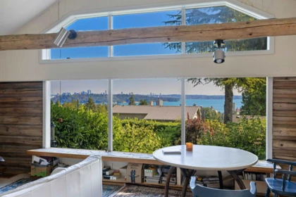 2234 Ottawa Avenue, West Vancouver, BC
