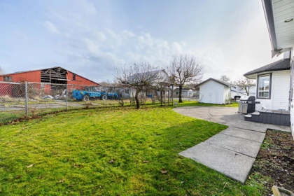 Garden / Landscaping Photo of 174 176 Street, Surrey, BC