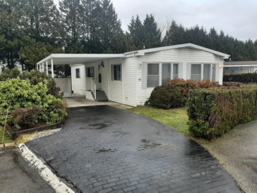 Exterior Rear Photo of 14 13507 81 Avenue, Surrey, BC