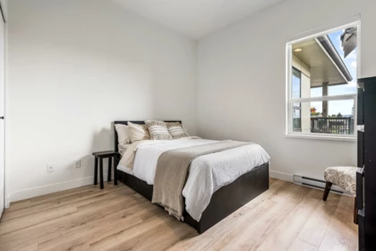 Laundry Room Photo of 519 2493 Montrose Avenue, Abbotsford, BC