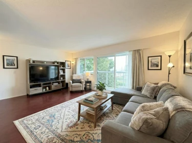 302 8020 Ryan Road, Richmond, BC