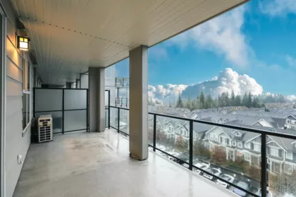 Outdoor Deck Photo of 505 20826 72 Avenue, Langley, BC