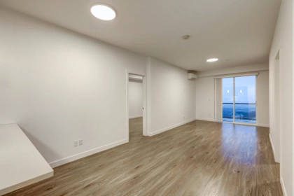 Walk-In Closet Photo of 505 20826 72 Avenue, Langley, BC
