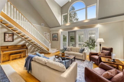 Breakfast Nook Photo of 21980 100 Avenue, Langley, BC