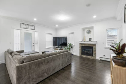 Breakfast Nook Photo of 4 27234 30 Avenue, Langley, BC