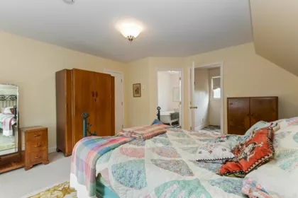 Hallway Photo of 690 Fraser Avenue, Hope, BC